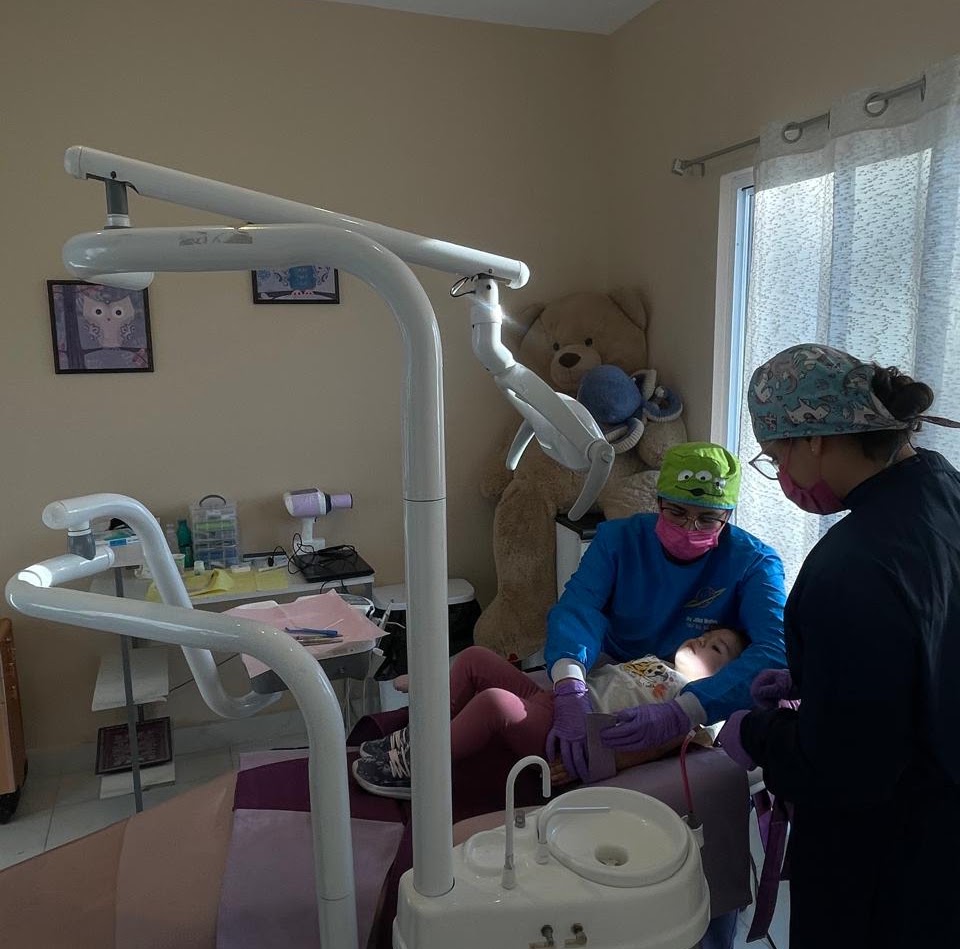 Atención odontopediátrica real en consultorio