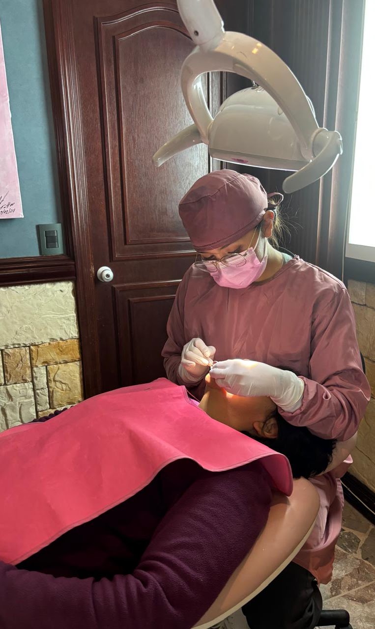 Procedimiento dermatológico menor en consultorio